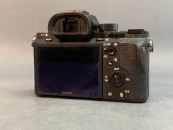 Sony A7R II 10.165 кадров