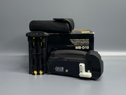 Nikon MB-D10