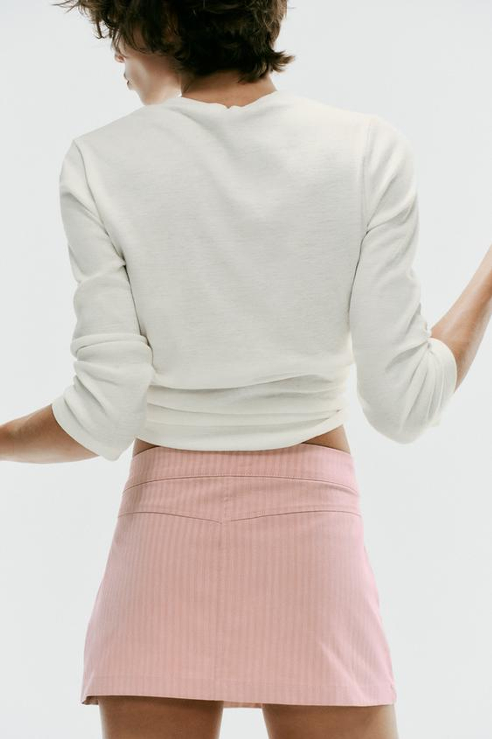 ZARA МИНИ-ЮБКА В ПОЛОСКУ С КАРМАНАМИ, БЛЕДНО-РОЗОВЫЙ