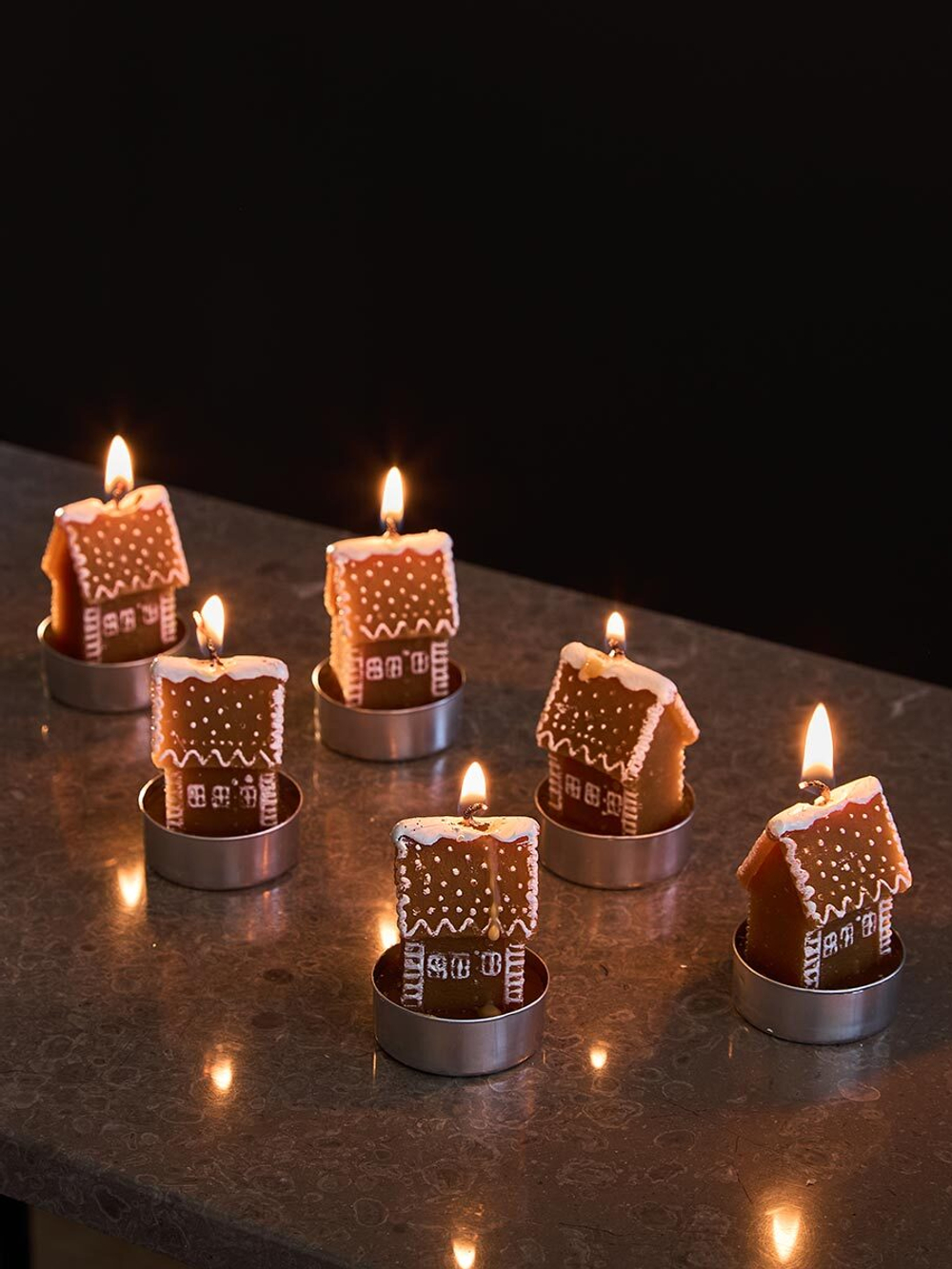Набор декоративных свечей gingerbread houses из коллекции new year essential, 6 шт.