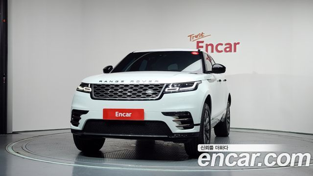 Land Rover Range Rover Velar 3.0 D300 R-Dynamic SE — 2018