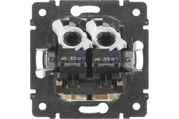 Розетка RJ45 Legrand Valena двойная белый 14186