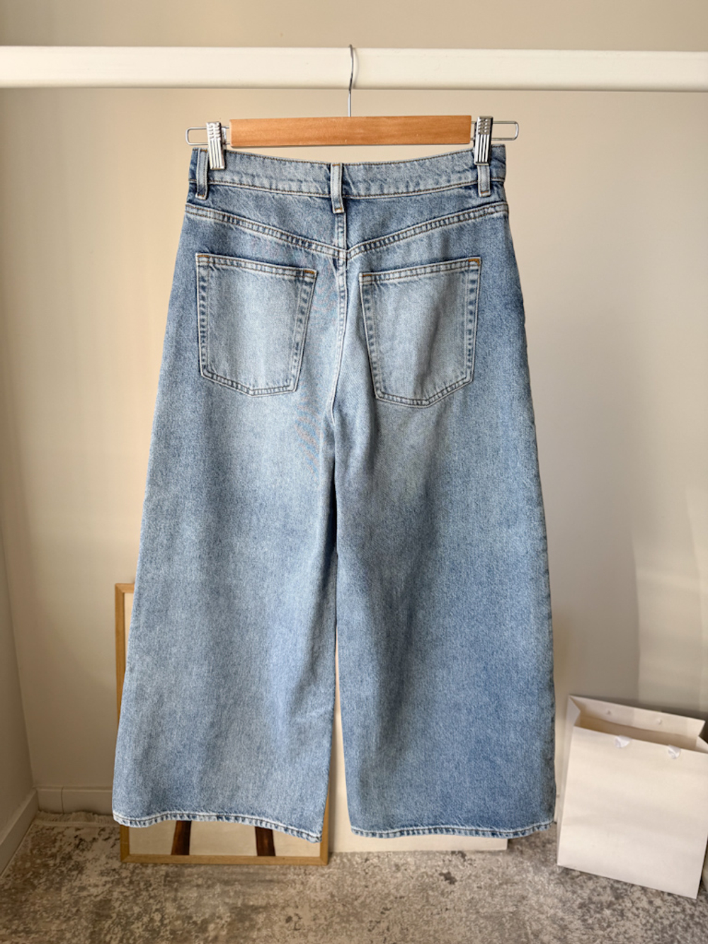 Новые джинсы Arket, S
