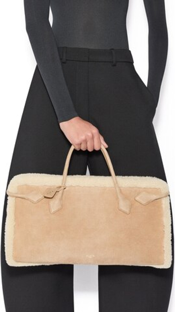ALAÏA СУМКА-ТОУТ LE TECKEL ИЗ МЕРИНОСОВОЙ ОВЧИНЫ, ВЕРБЛЮЖИЙ