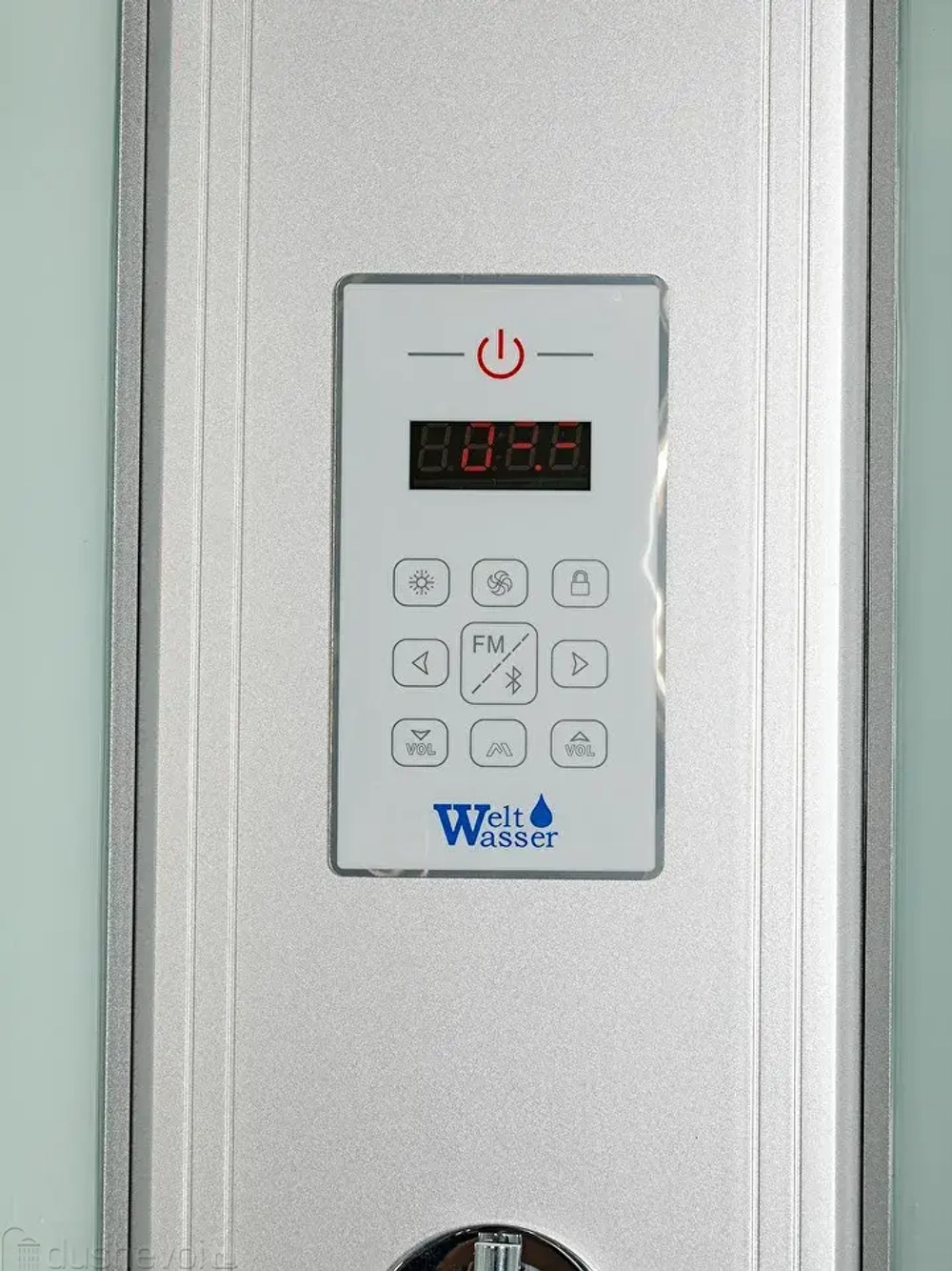 Душевая кабина WeltWasser (ВельтВассер) Werra XL 1004, со средним поддоном, с электрикой и ГМ, 100x100x226