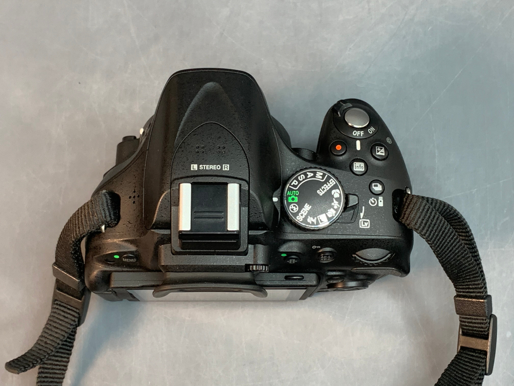 Nikon D5200 4.790 кадров