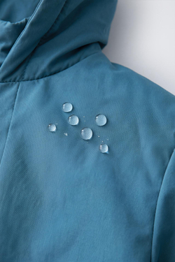ZARA ТЕХНОЛОГИЧНЫЙ ДОЖДЕВИК WATER REPELLENT, СВЕТЛО-НЕФТЯНОЙ