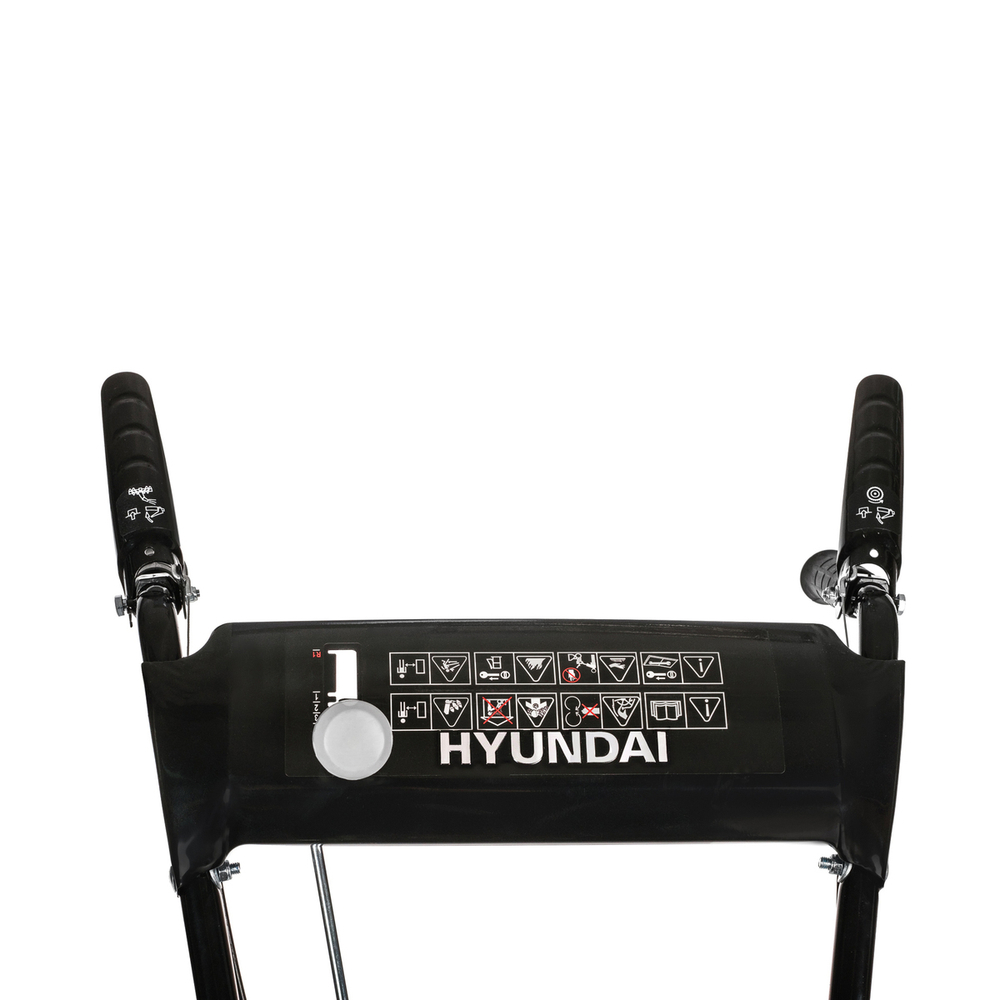 Снегоуборщик бензиновый HYUNDAI S 5556