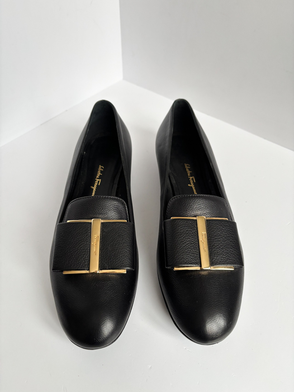 Кожаные туфли Salvatore Ferragamo, 38,5