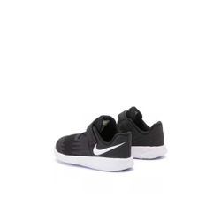 alt="Мягкая амортизация и гибкая подошва на детских кроссовках Nike Star Runner 3"