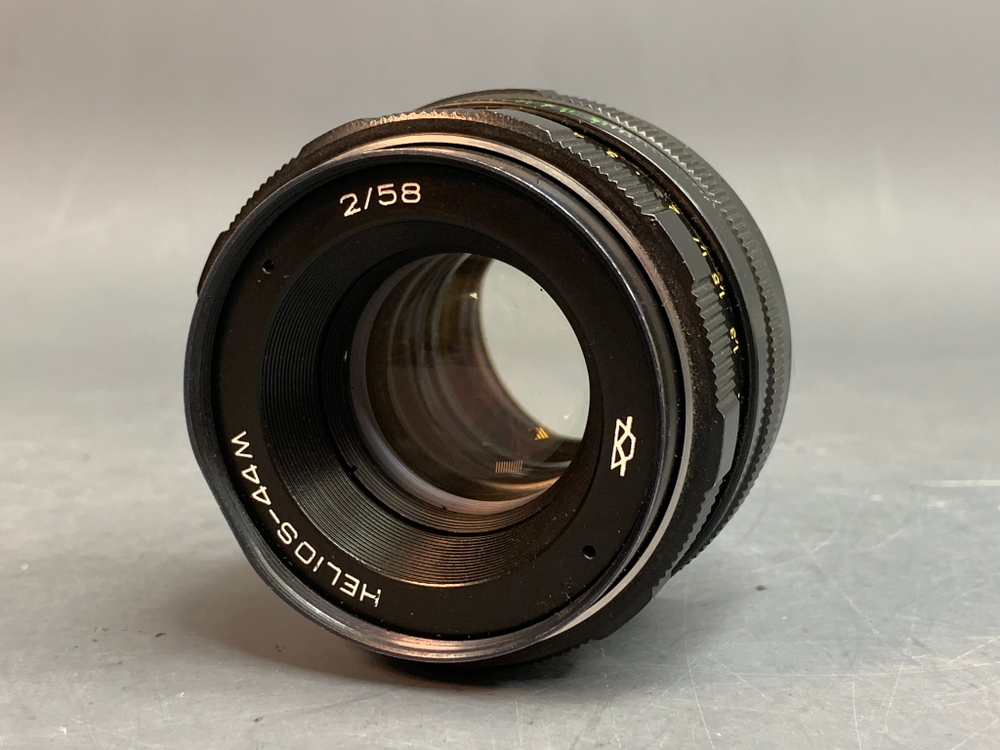 Helios-44M помято кольцо светофильтра