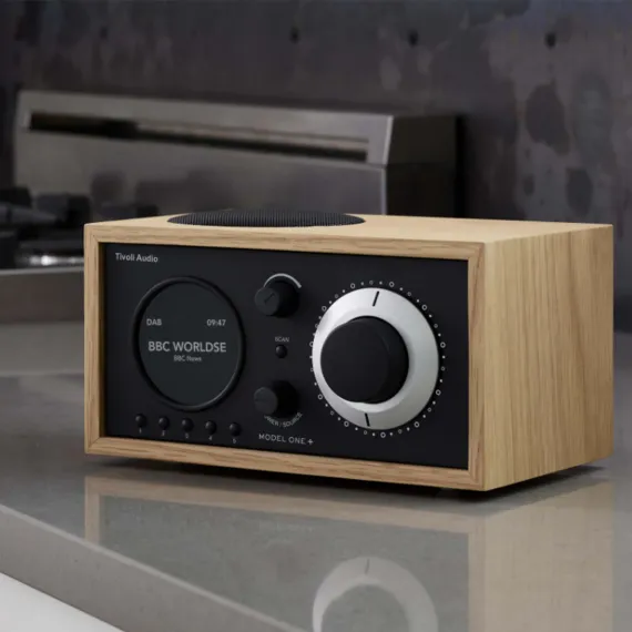 Tivoli Model One+ Oak / Black
