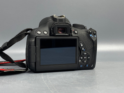 Canon 700D Kit 18-55 IS STM 4.600 Кадров дефект экрана