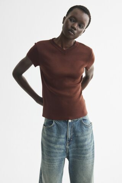 Тонкая трикотажная футболка из вискозной смеси - H&M