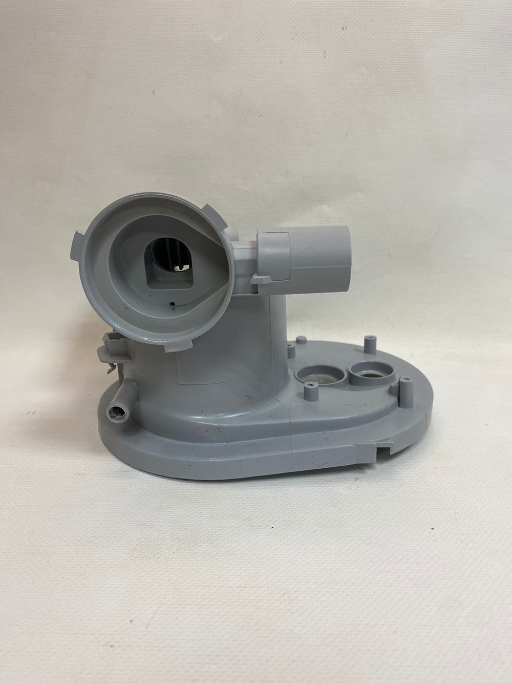 LST5397X ктпч25 Чаша поддона для посудомоечных машин Ariston C00346456 б/у