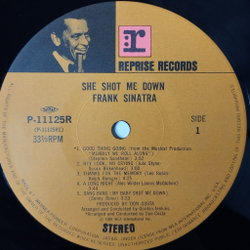Винтажная виниловая пластинка LP Frank Sinatra She Shot Me Down (Japan 1981) (Obi) Bang Bang (My Baby Shot Me Down)