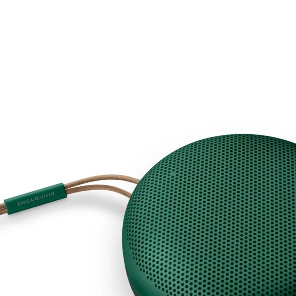 Портативная колонка Bang & Olufsen Beosound A1 2nd Gen Gold Tone