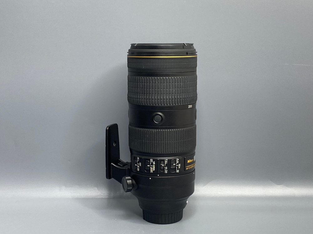Nikon AF-S NIKKOR 70–200mm f/2.8E FL ED VR — Имеется царапина,пыль