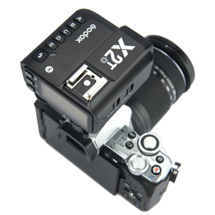Пульт-радиосинхронизатор Godox X2T-O TTL для Olympus/Panasonic
