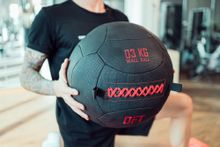 Тренировочный мяч Wall Ball Deluxe 5 кг