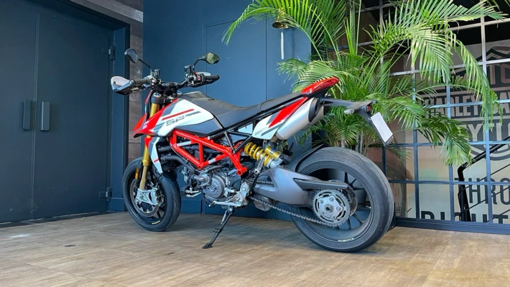 Ducati Hypermotard, 2022