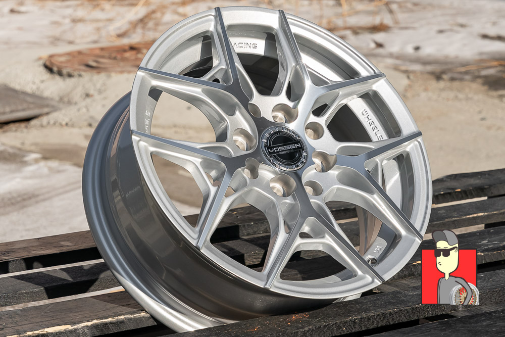 Комплект дисков Vossen 14x5.5 et38 4x100/4x114.3