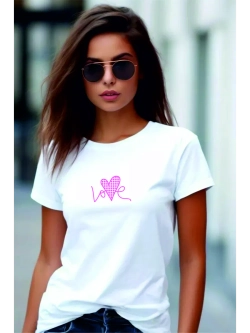 Футболка белая Love
