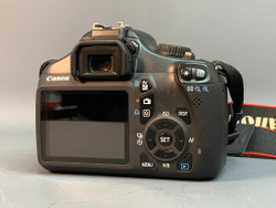 Canon 1100D Kit 18-55mm 3.5-5.6 IS II 4.000 кадров