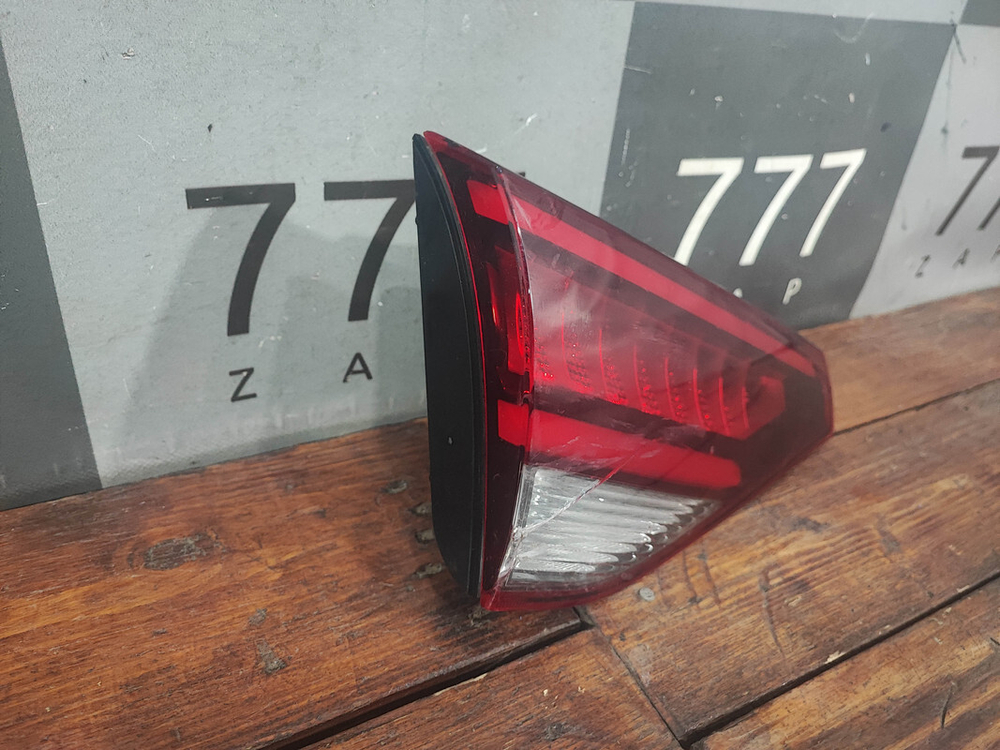Фонарь задний левый LED Kia Rio 4 X-Line 17-20 Б/У Оригинал 92403H0300