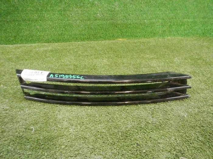 Решетка переднего бампера RR Vogue 4 L405 (12-17)