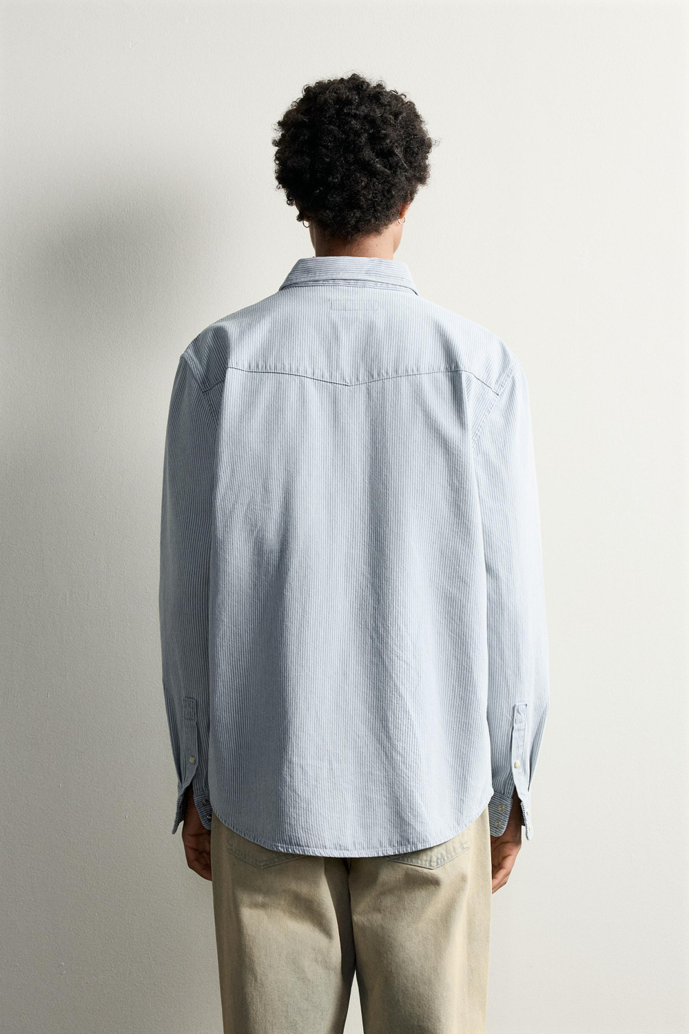 ДЖИНСОВАЯ РУБАШКА REGULAR FIT — ZARA · 6987/370