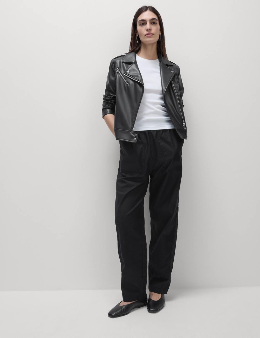 Брюки-морковки из чистого хлопка T57007770 - Marks & Spencer