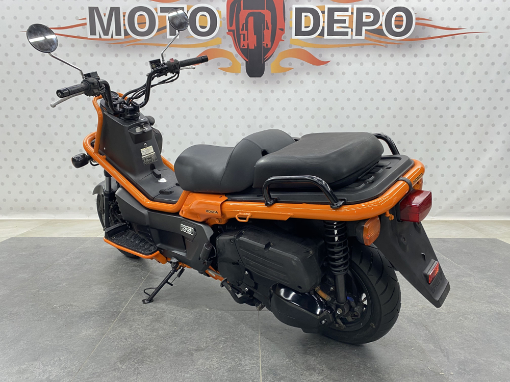Honda PS250 Big Ruckus , 2006