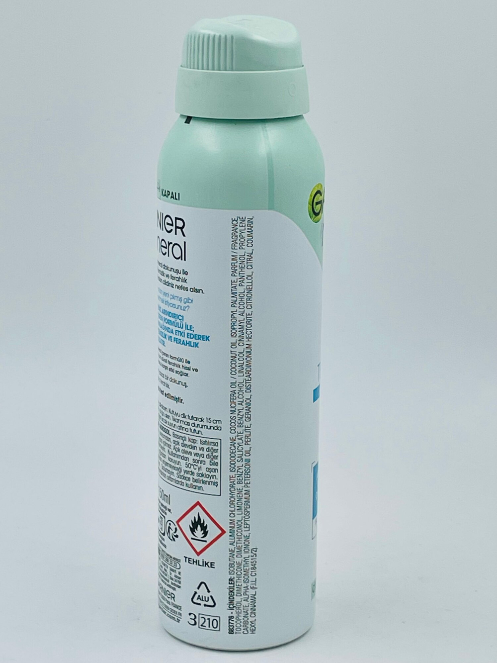 Антиперспирант Garnier Saf&Temiz Mineral, спрей, женский, без спирта, с маслом чайного дерева, 48 ч