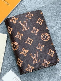 Обложка для паспорта Louis Vuitton