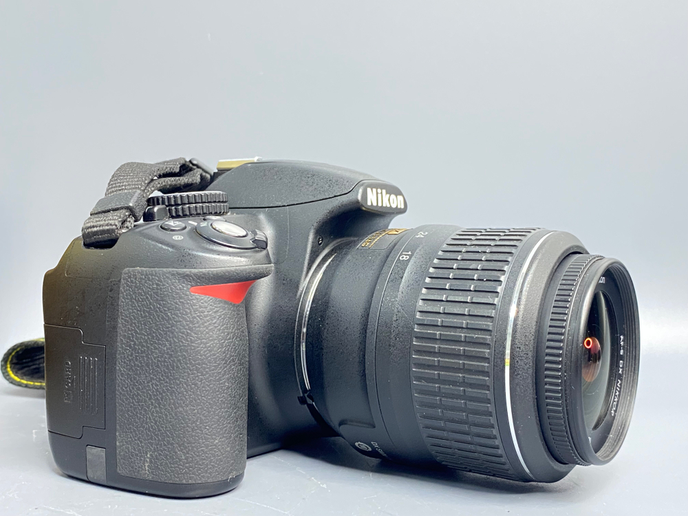 Nikon D3100 kit 18-55 mm 4300 кадров