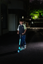 Самокат Micro Sprite Glow (светится в темноте) LED, белый