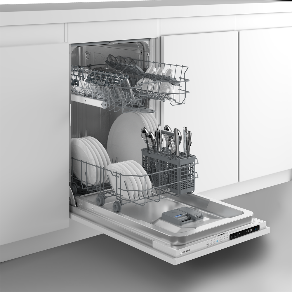 Встраиваемая посудомоечная машина Indesit RWM 8E55