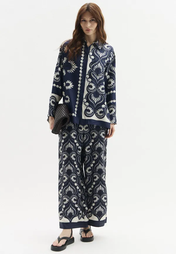 Блуза женская WEEKEND MAX MARA WKDLASTRA