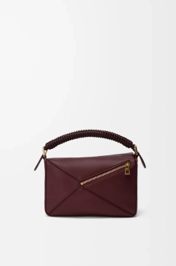 Loewe Маленькая сумка Puzzle из гладкой телячьей кожи и кожи ягненка наппа, бургунди
