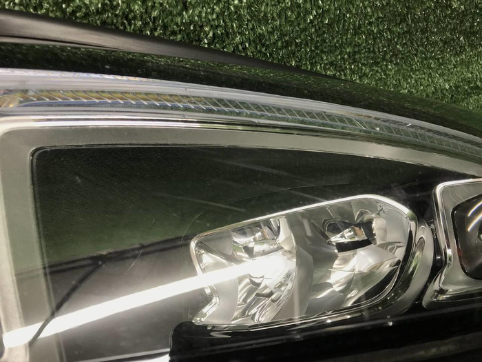 Фара левая Mercedes A W177 (2018-2022) LED