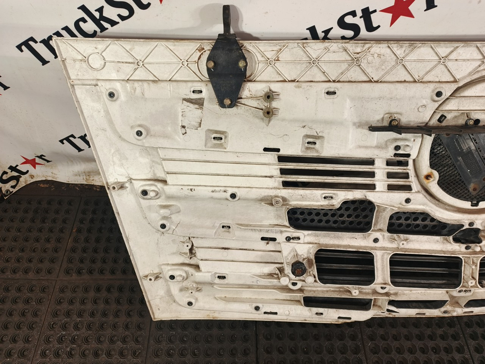 Капот в сборе 2023г