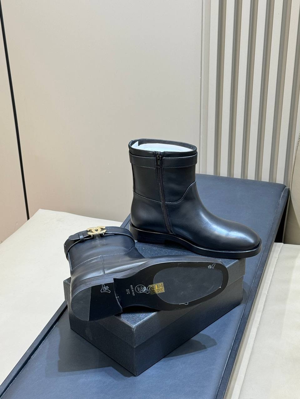 Ботинки Chanel