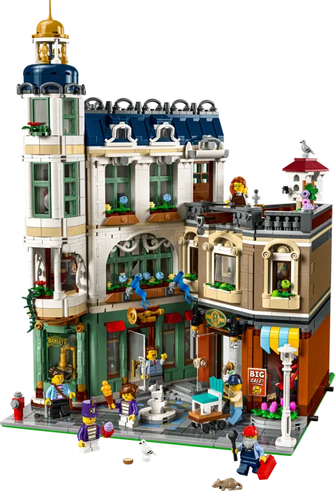 Конструктор LEGO Icons 11371 Shopping Street