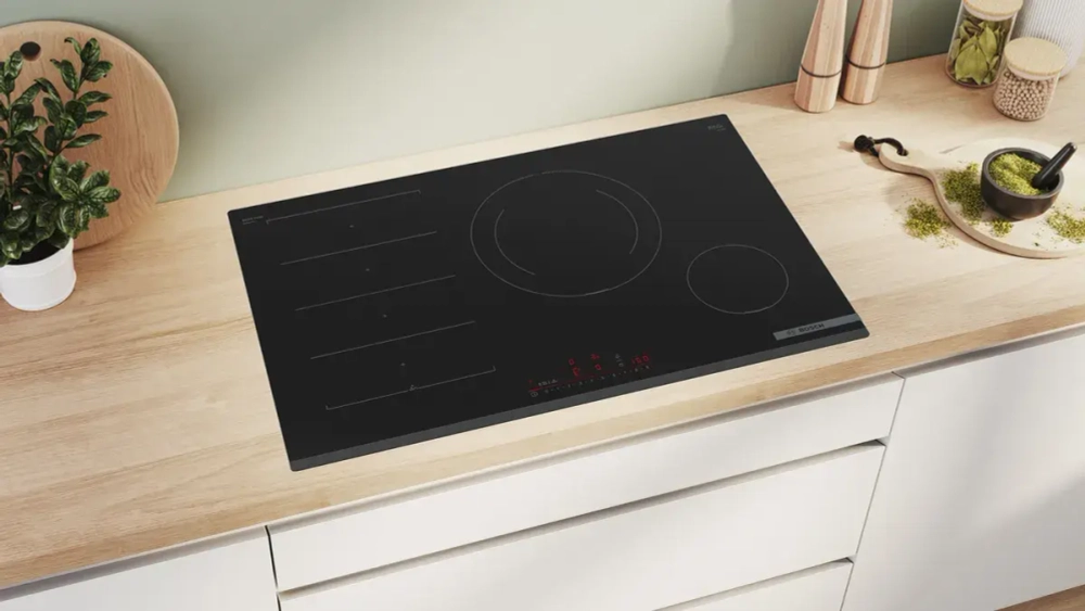 Индукционная варочная панель Bosch PXE831HC1E