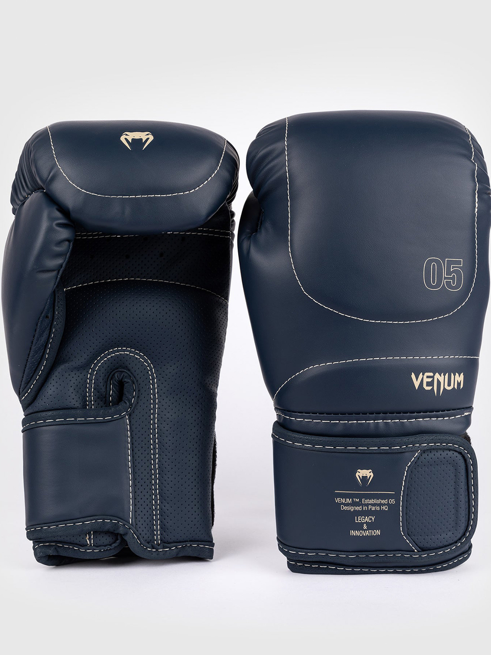 Перчатки боксерские Venum Impact Evo Icy Blue