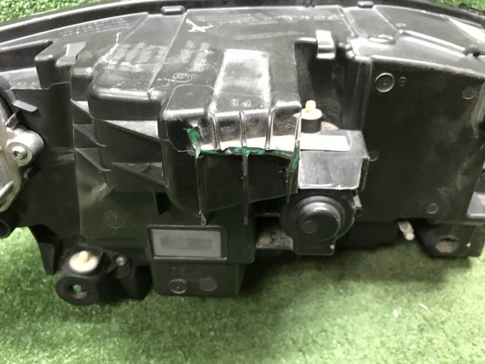 Фара левая Volvo XC90 2 (14-19) Full LED