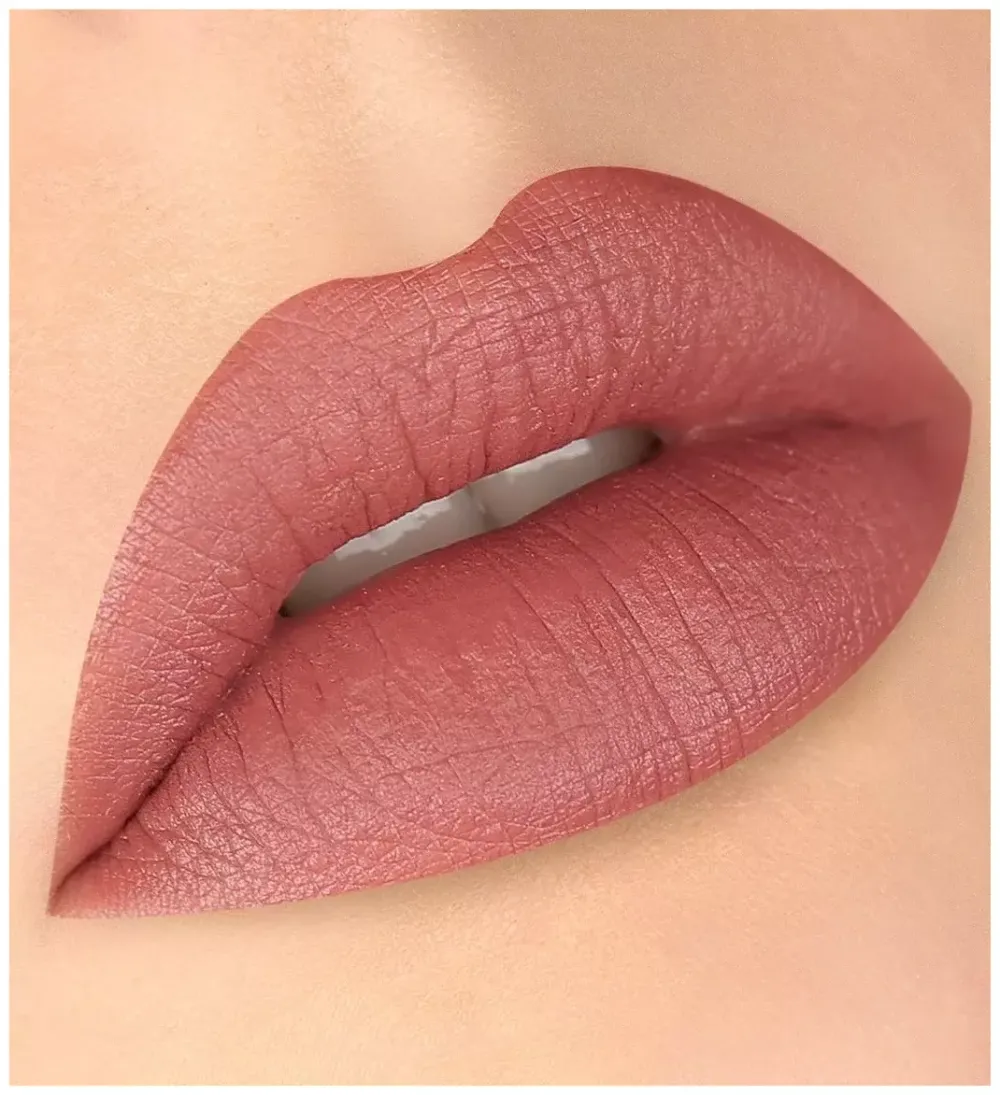 Матовый блеск для губ LuxVisage Ultra matt - 28 CANDY PINK