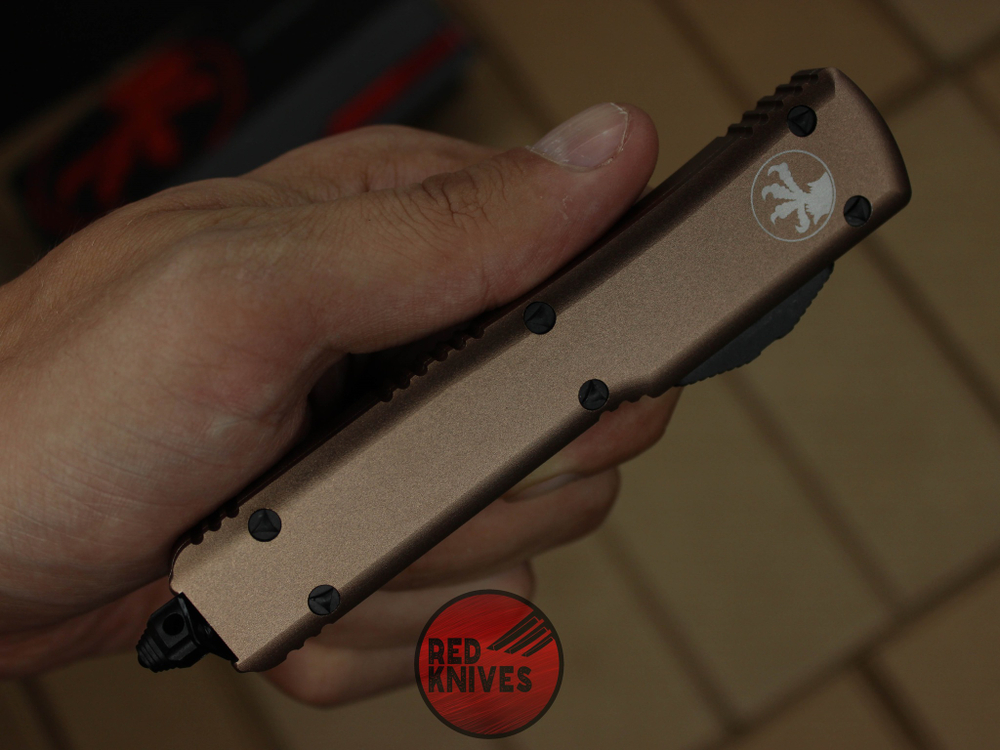 Нож Microtech Ultratech Helhound H/E - коричневая рукоять, черный клинок RK-369