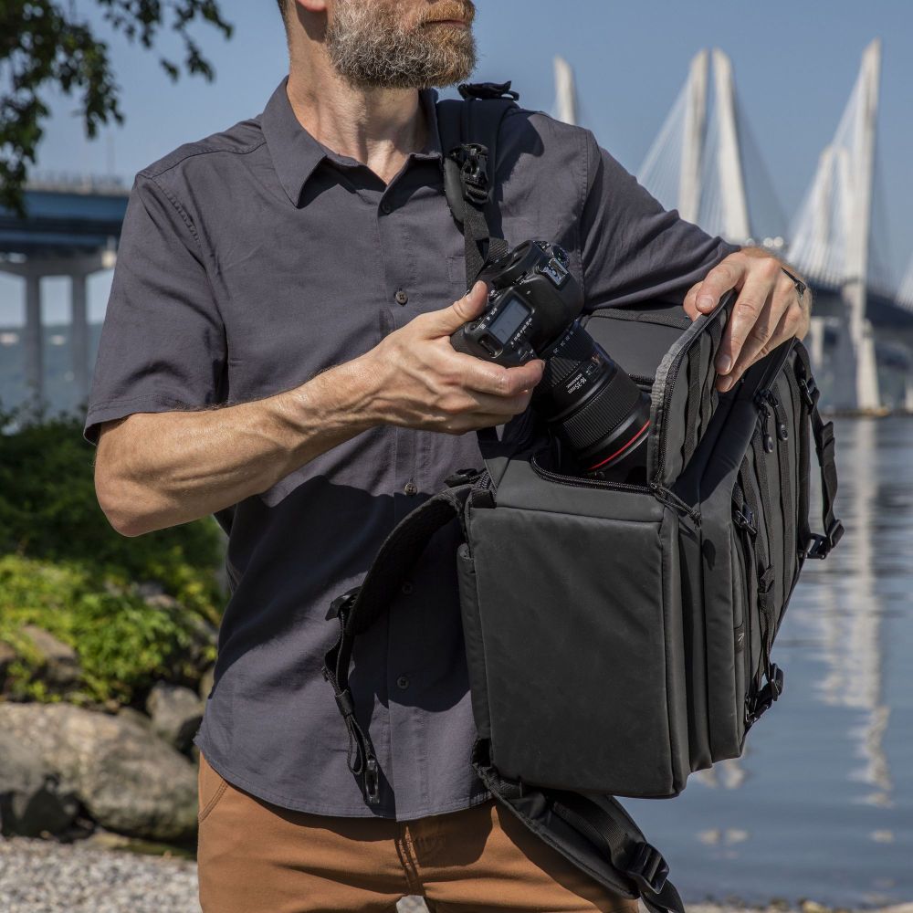 Фоторюкзак Tenba Axis v2 Tactical Backpack 20 Black 637-754